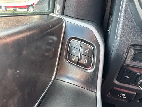 Used 2021 Ford F150 Lariat w/ Equipment Group 502A High AWD/4WD image 6