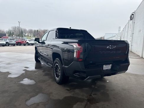 New 2026 Chevrolet Silverado EV Trail Boss image 12
