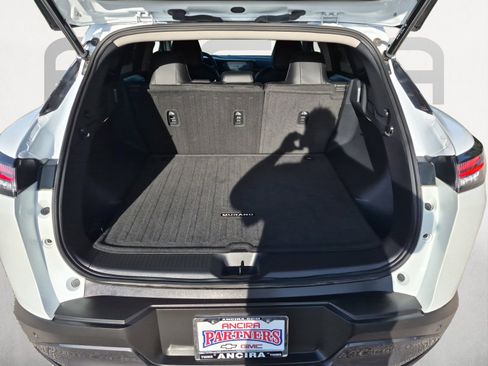 Used 2025 Nissan Murano SL AWD/4WD image 12