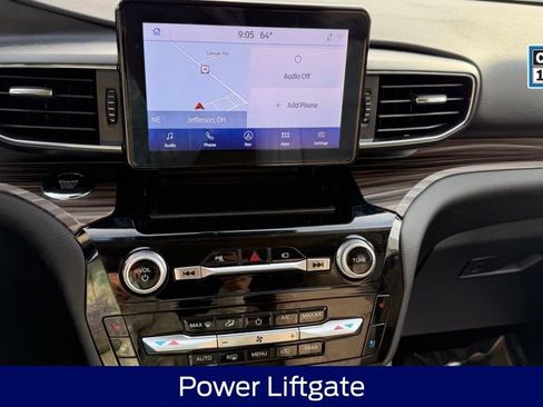 Used 2022 Ford Explorer Limited w/ Equipment Group 301A AWD/4WD image 19