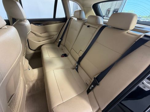 Used 2015 BMW X1 sDrive28i RWD image 23