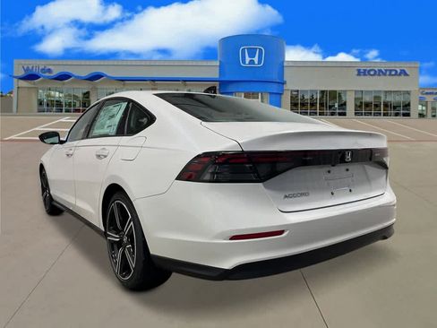 New 2026 Honda Accord SE image 3