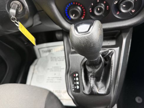 Used 2020 RAM ProMaster City Tradesman FWD image 21