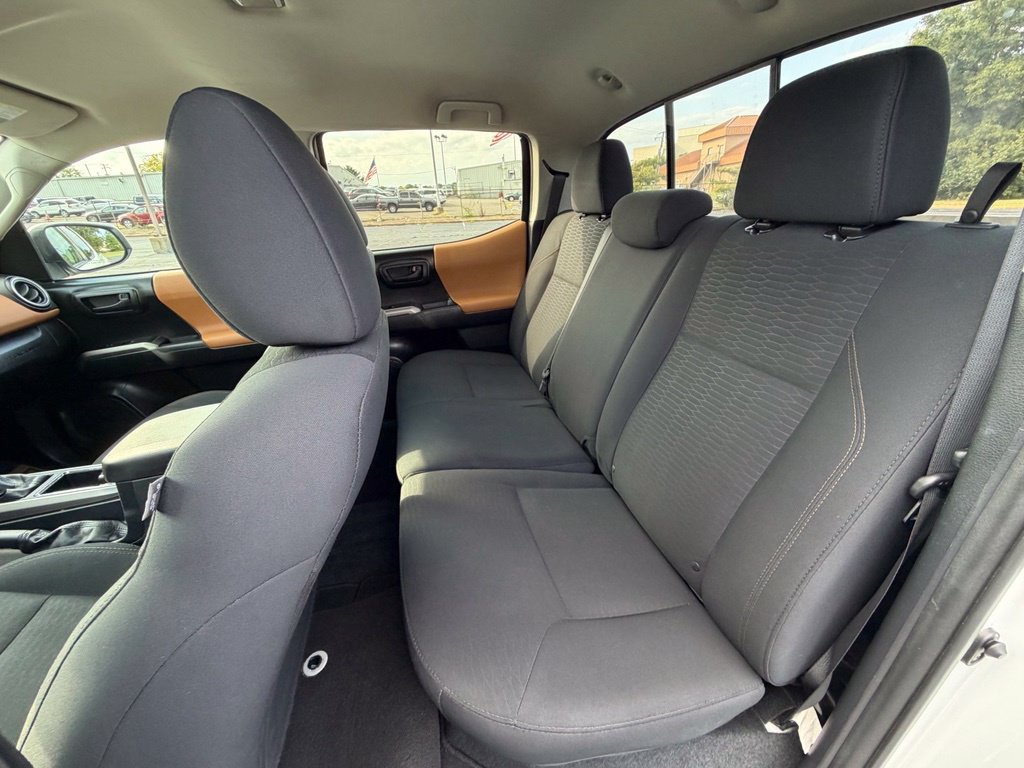 Used 2019 Toyota Tacoma SR5 RWD image 24