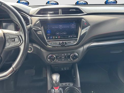 Used 2021 Chevrolet TrailBlazer RS w/ Convenience Package AWD/4WD image 22