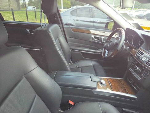 Used 2014 Mercedes-Benz E 350 Sedan w/ Premium 1 Package image 12