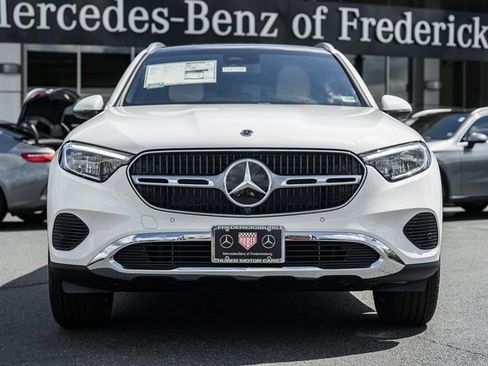 New 2026 Mercedes-Benz GLC 350e 4MATIC image 2