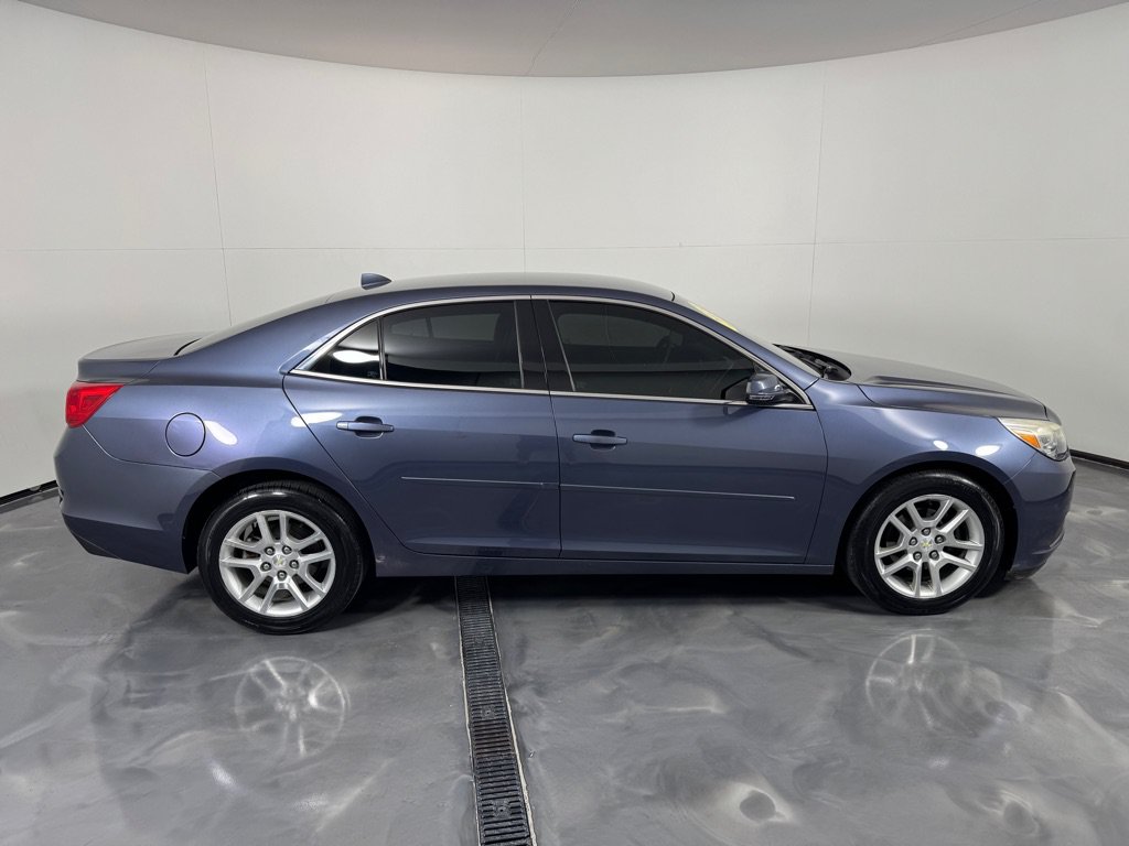 Used 2014 Chevrolet Malibu LT w/ Power Convenience Package FWD image 4