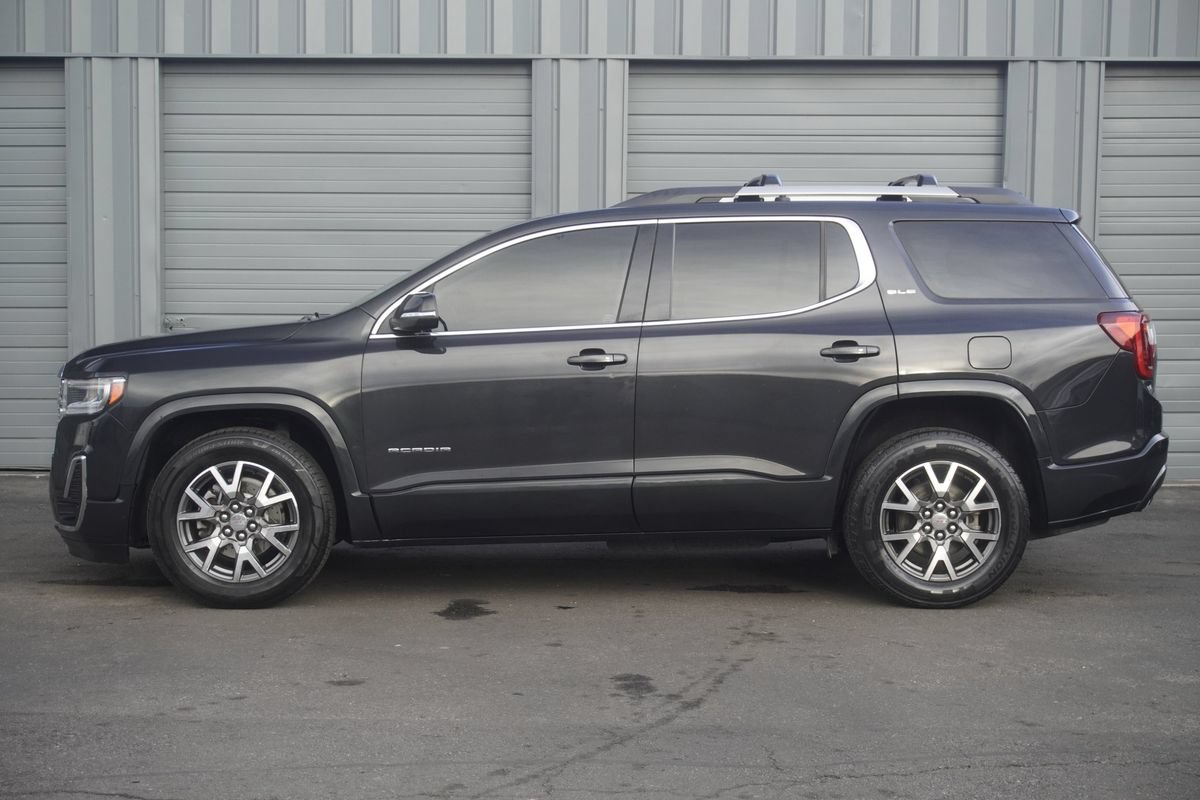 Used 2020 GMC Acadia SLE w/ Driver Convenience Package AWD/4WD image 2
