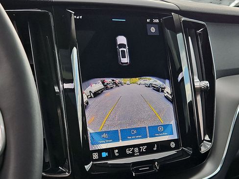 Certified 2024 Volvo XC60 T8 Core w/ Protection Package Premier image 19