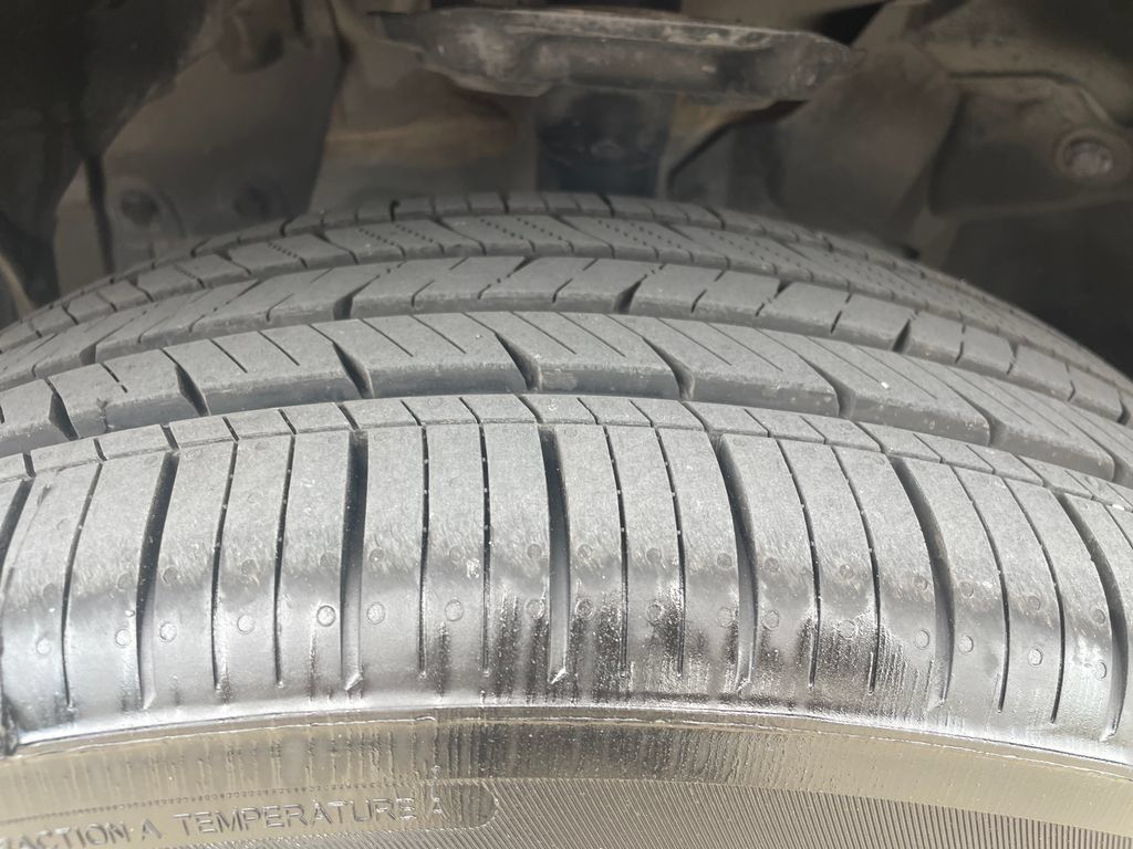 Certified 2024 Nissan Rogue SL AWD/4WD image 28