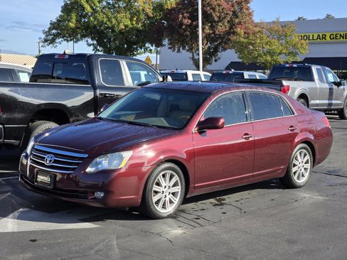 Used 2005 Toyota Avalon XL image 8