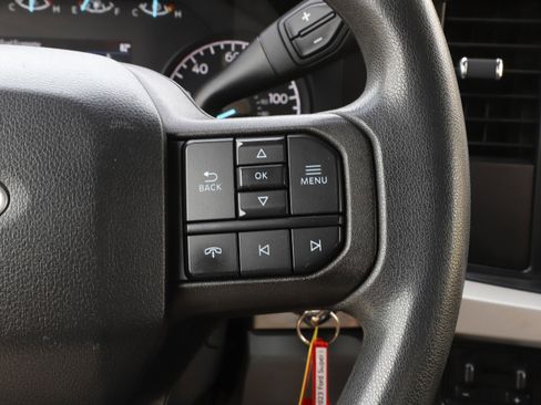 Used 2023 Ford F250 XLT AWD/4WD image 27