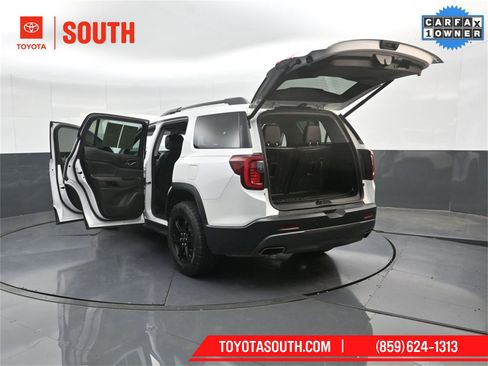 Used 2022 GMC Acadia AT4 w/ Technology Package image 51