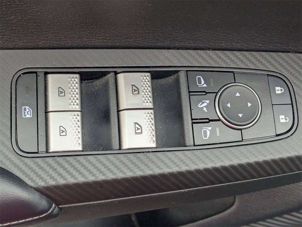 Used 2024 Mitsubishi Outlander SE FWD image 13
