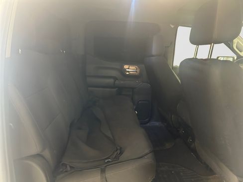 Used 2021 Chevrolet Silverado 1500 Custom RWD image 17