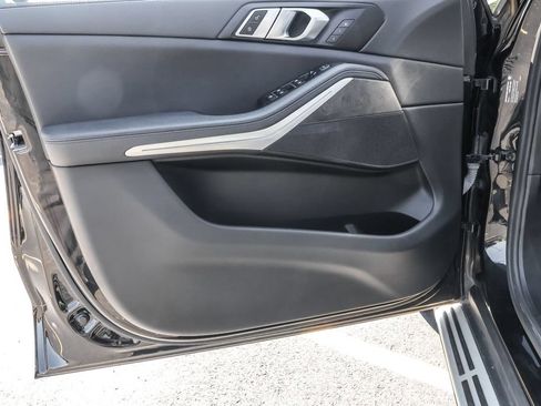 Used 2022 BMW X5 xDrive40i AWD/4WD image 31