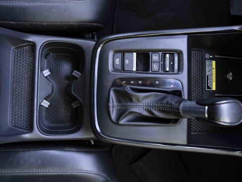 Used 2024 Honda CR-V EX-L image 27