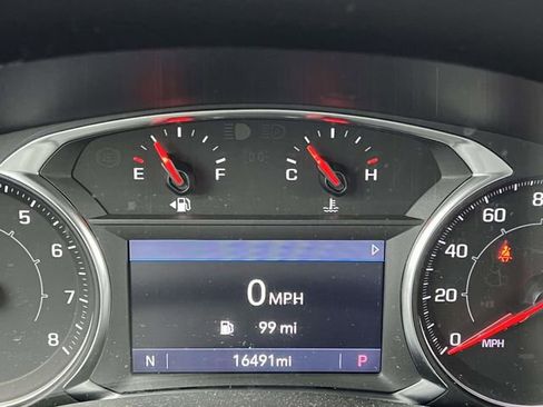 Used 2024 GMC Terrain SLT w/ LPO, Floor Liner Package image 13