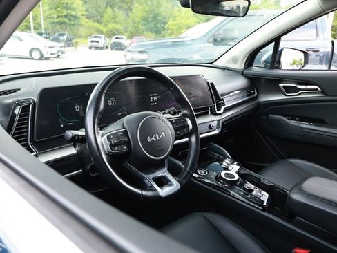 Used 2023 Kia Sportage EX AWD/4WD image 24