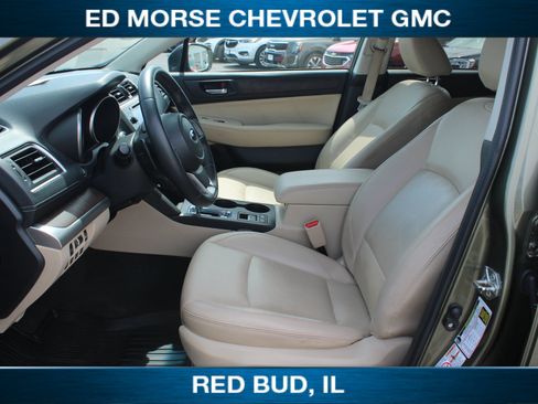 Used 2019 Subaru Outback 3.6R Limited AWD/4WD image 7