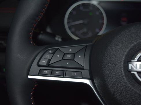 New 2025 Nissan Sentra SR w/ SR Premium Package image 6