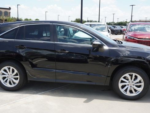 Used 2018 Acura RDX FWD image 4