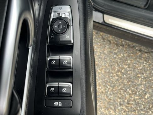 Used 2020 Kia Telluride SX image 16