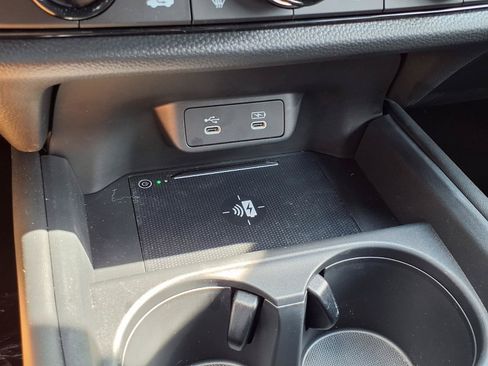 Certified 2027 Honda HR-V Sport image 8