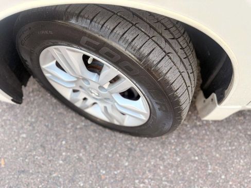 Used 2010 Nissan Altima 2.5 S w/ Convenience Plus Pkg image 9