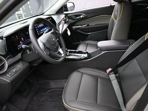 New 2026 Chevrolet Trax ACTIV w/ Driver Confidence Package image 8