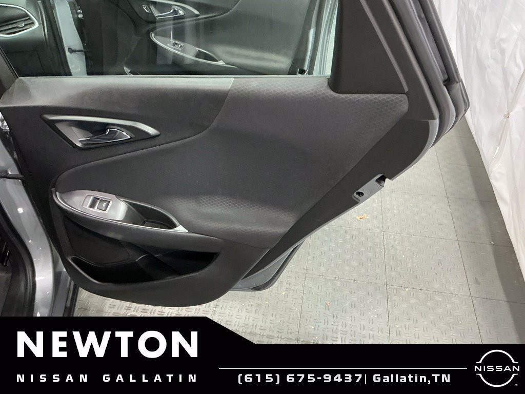Used 2023 Chevrolet Malibu LT FWD image 34