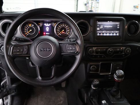 Used 2023 Jeep Wrangler Sport AWD/4WD image 18