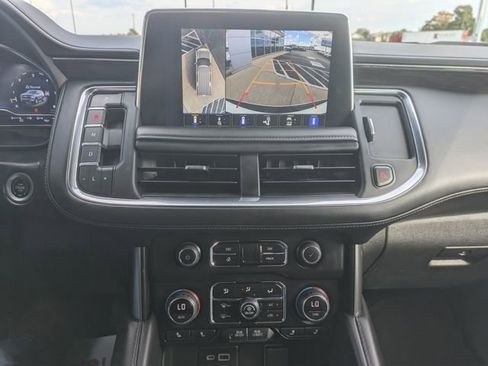 Used 2022 Chevrolet Tahoe Z71 w/ Luxury Package image 19