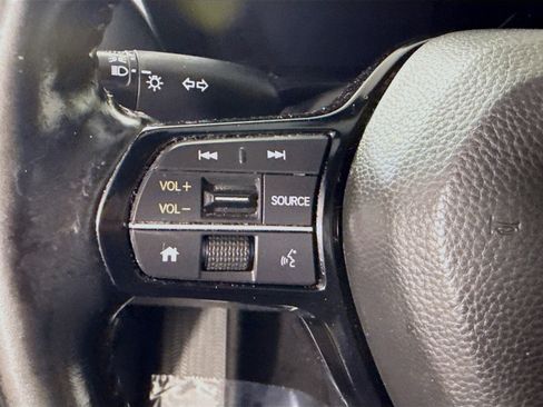 Used 2023 Honda HR-V Sport image 14