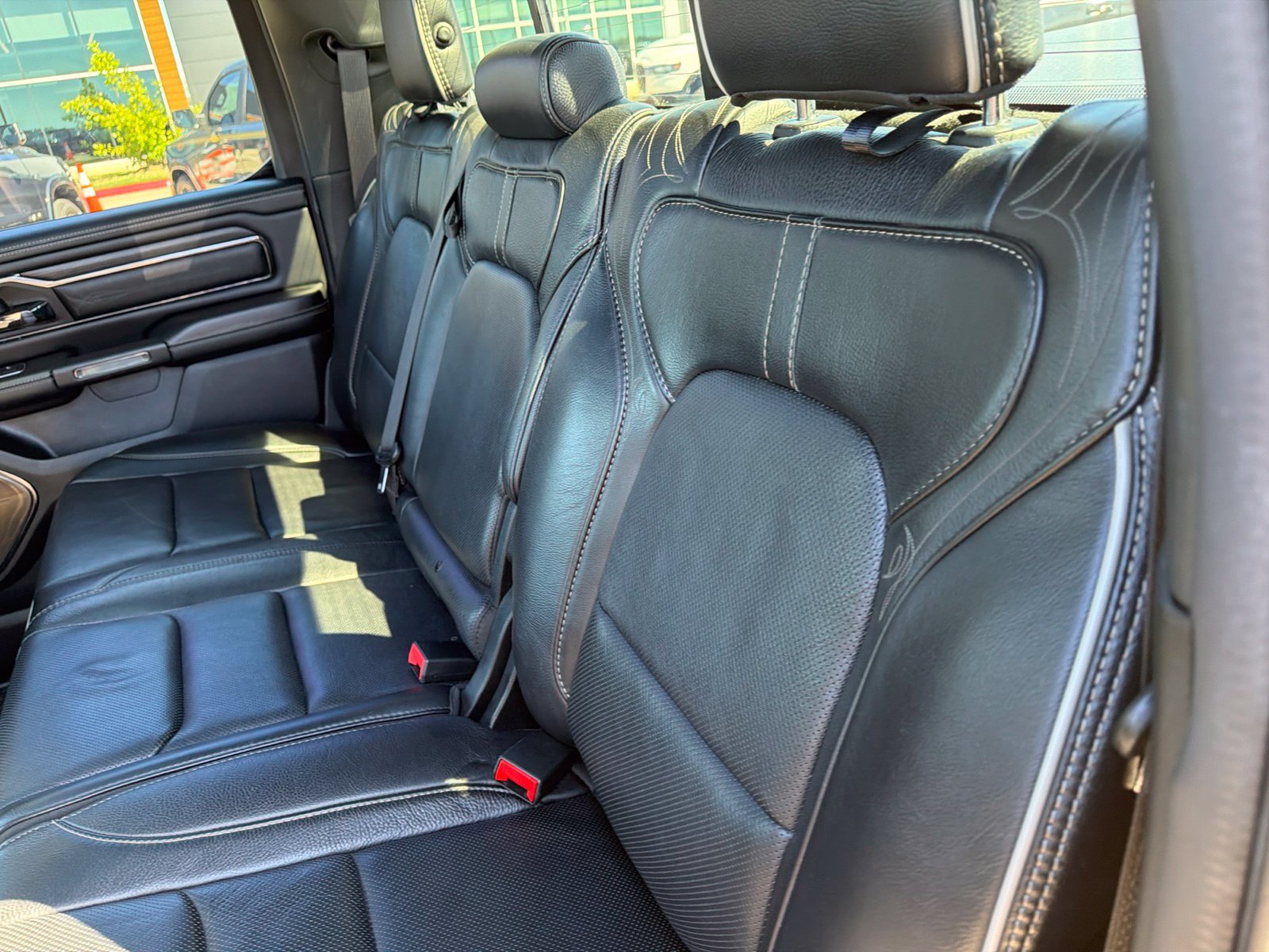 Used 2022 RAM 1500 Limited AWD/4WD image 19
