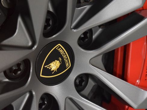 Used 2016 Lamborghini Aventador LP 700-4 AWD/4WD image 19