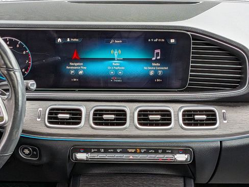 Used 2020 Mercedes-Benz GLE 350 4MATIC image 18