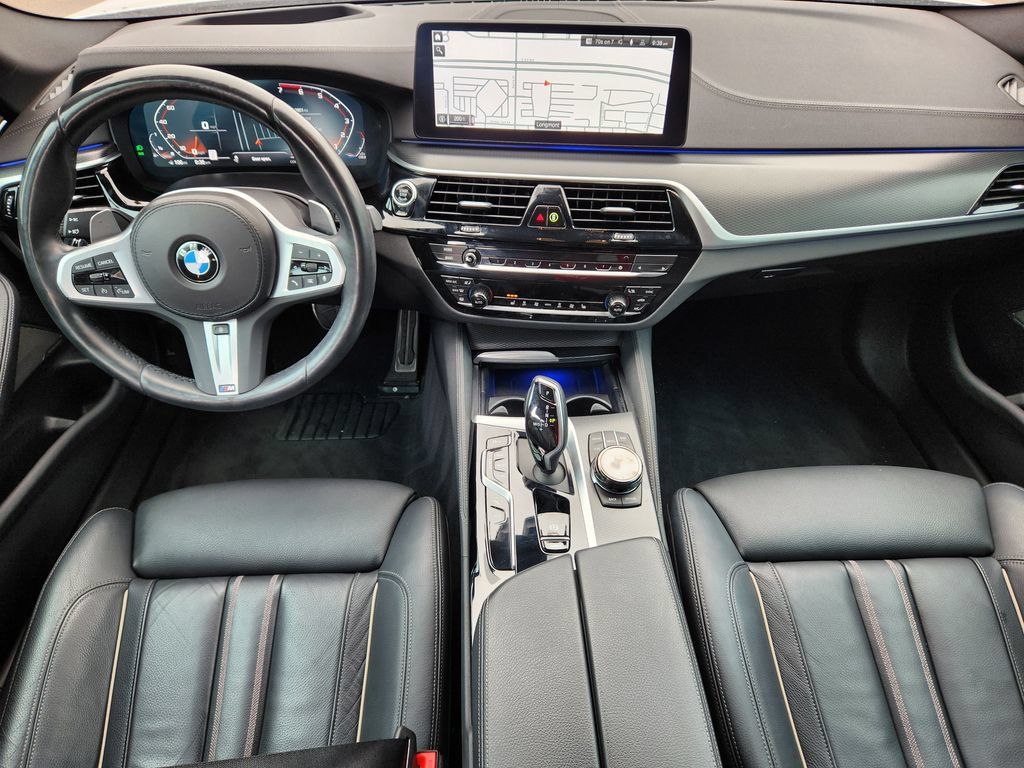 Used 2023 BMW M550i xDrive w/ Executive Package AWD/4WD image 9