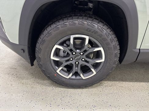 New 2026 Chevrolet Equinox ACTIV w/ Convenience Package III image 8