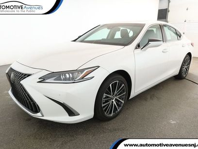 Used 2024 Lexus ES 350 w/ Premium Package