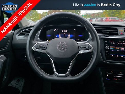 Used 2024 Volkswagen Tiguan SE image 23