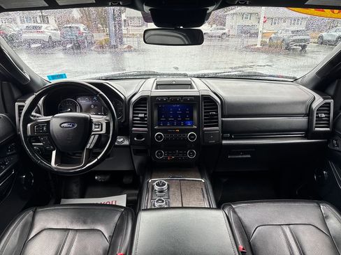 Used 2021 Ford Expedition Limited image 14