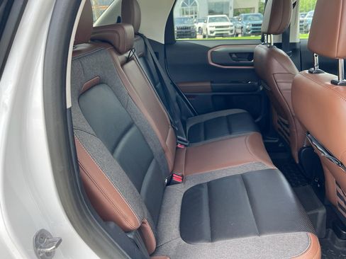 Used 2021 Ford Bronco Sport Outer Banks AWD/4WD image 13