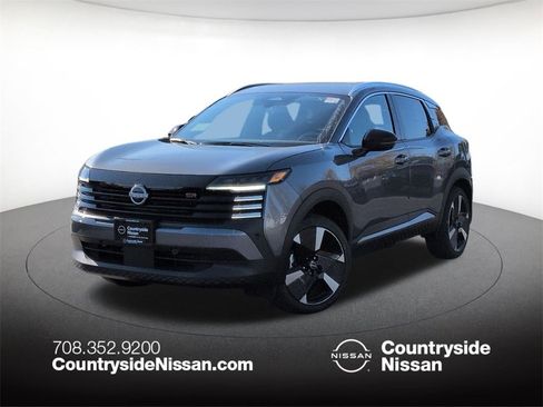 New 2026 Nissan Kicks SR w/ Cold Weather Package image 1