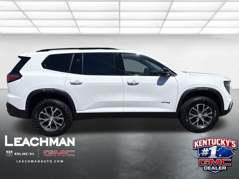 New 2026 GMC Acadia AT4 w/ Luxury Package AWD/4WD image 2