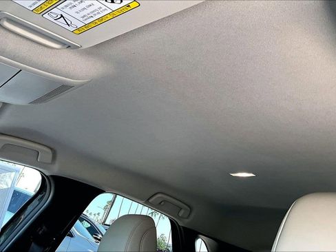 Used 2023 MAZDA CX-30 AWD 2.5 S w/ Preferred Package image 12