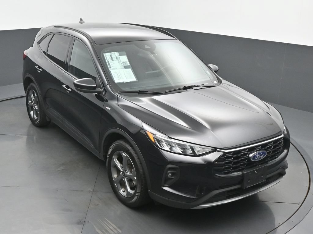 Used 2025 Ford Escape ST-Line Select AWD/4WD image 48