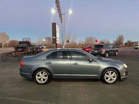 Used 2012 Ford Fusion SE image 3