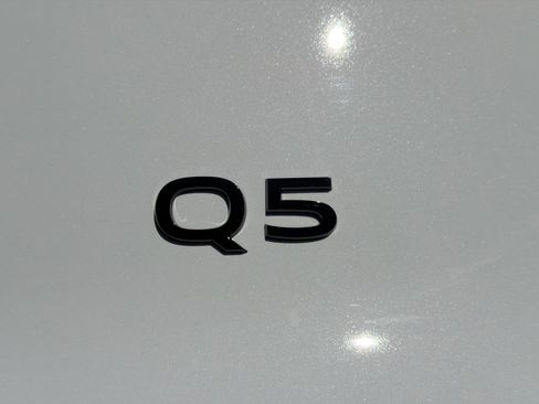 New 2025 Audi Q5 Premium Plus image 11